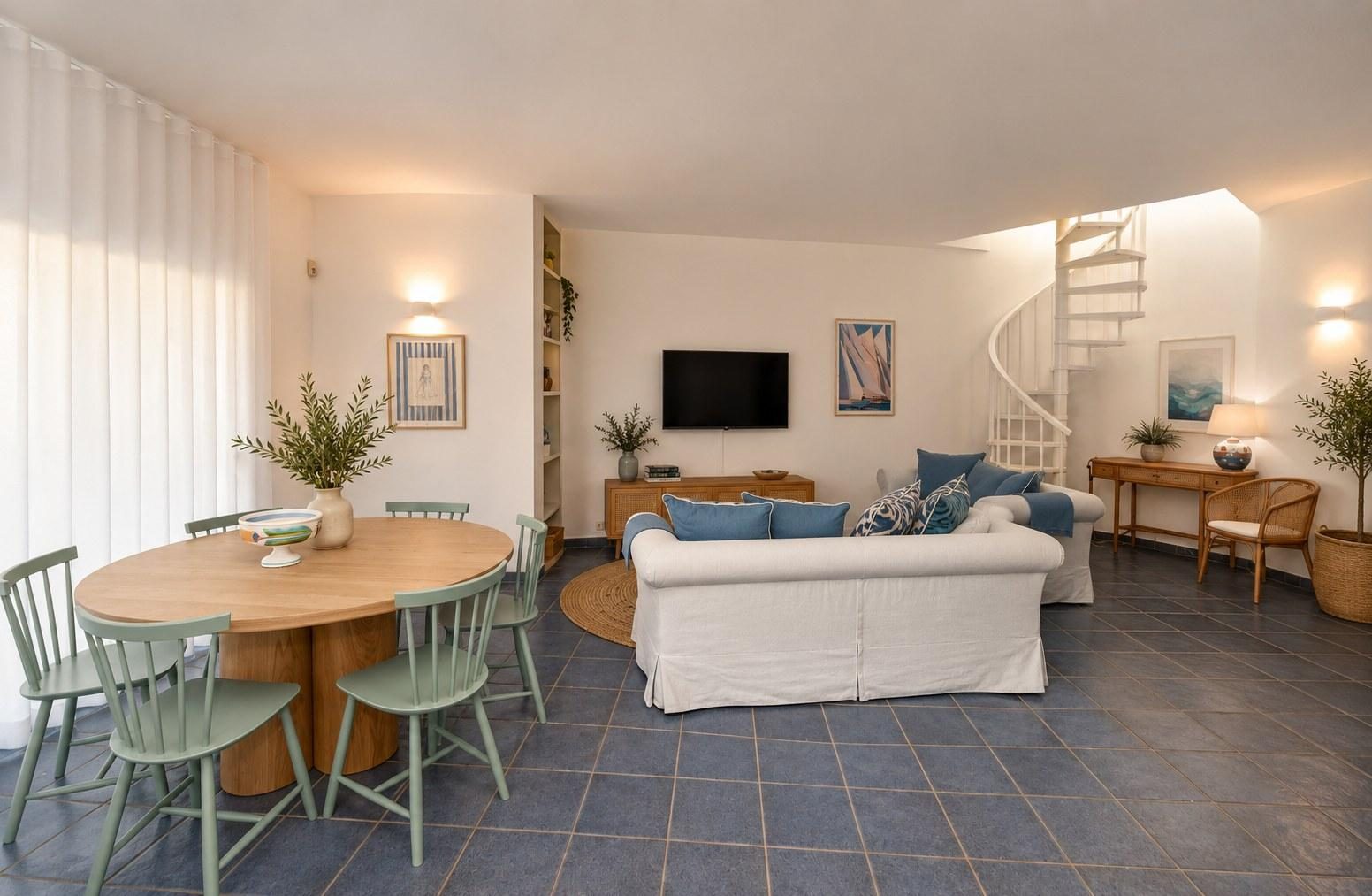 Main living and dining room